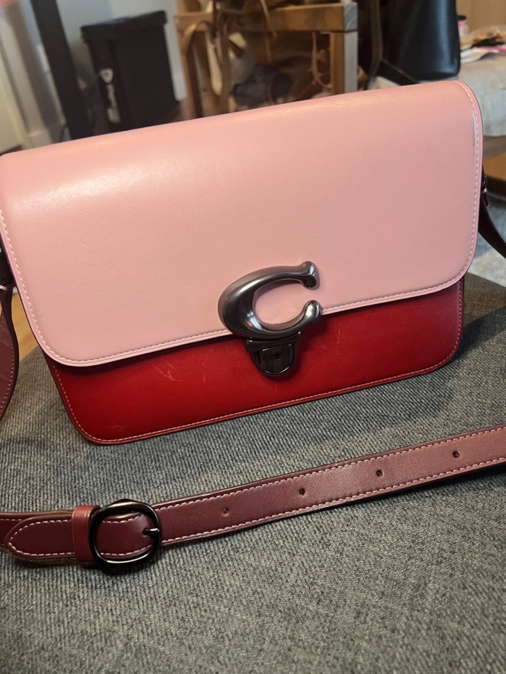 Coach Two-Tone Pink and Red Leather Crossbody with Signature 'C' Clasp - Picture 3 of 10